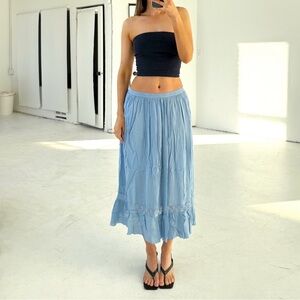 Y2K flowy blue midi skirt w/ lace and ruffle hem